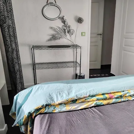 Δωμάτια σε οικογενειακή κατοικία Villa La Pepiniere *