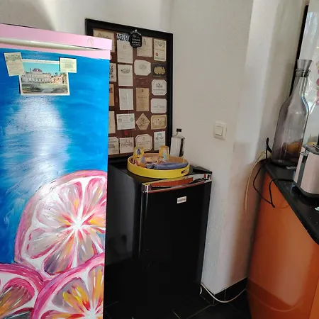 Δωμάτια σε οικογενειακή κατοικία Villa La Pepiniere